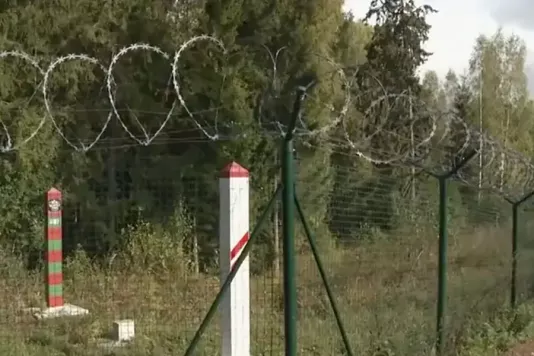 Temporary razor wire fence in Latvia