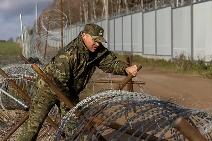 Poland to close border with Belarus